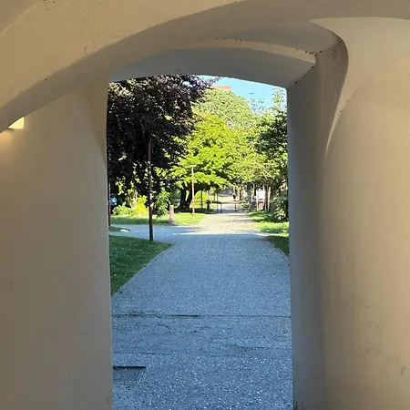 Station -mansarda In Posizione Strategica, Vista Panoramica, Letto King Size E Clima *