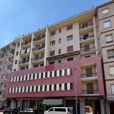 Station -mansarda In Posizione Strategica, Vista Panoramica, Letto King Size E Clima